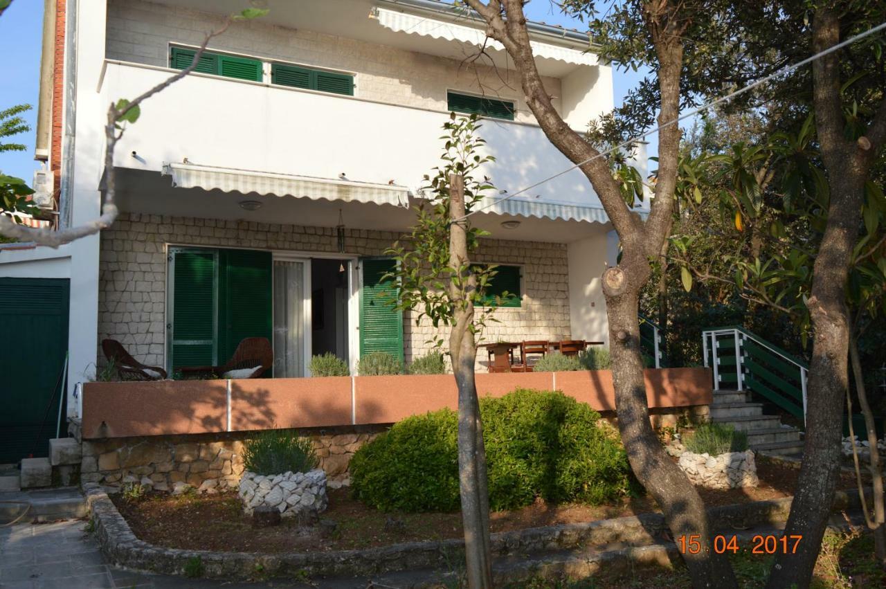 Apartment Palatisa Kozino Luaran gambar